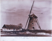 105.     BALOGH, RUDOLF : Dorozsma. Szélmalom. Windmühle. Moulin á vent. Molino a vento. Wind-mill. Ungarn – Hongrie.  Cca. 1950.