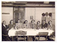 Férfiak a Bruckbauer Vendéglőben, Pasarét, 1941.