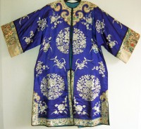 Antique chinese blue ladies jacket with silk embroidery.  : 