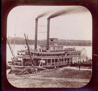 313. Northern Line Packet Company. [sztereofotó fele]<br><br>[Northern Line Packet Company paddle steamer 'Lake Superior' on the Mississippi river]. [½ stereo photo]  : 