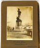 [Budapesti szobrokról készült fényképek gyűjteménye. Amatőr fotóalbum 59 képpel].