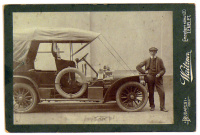 Automobil Budapesten [1900 körül]
