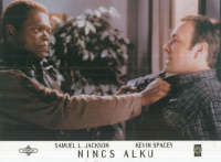 Kevin Spacey és Samuel L. Jackson a Nincs alku (The Negotiator, 1998.) c. amerikai thrillerben. [Vitrinfotó]