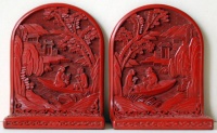 206. Antique Chinese cinnabar carved lacquer pair of book ends.  [Kínai antik könyvtámasz, párban] : 