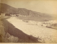 054.     [GILLETTA, JEAN] : Menton. La plage. Cca. 1910.