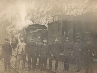 185.       UNKNOWN - ISMERETLEN : [Railwaymen at Boli cave (Cetate Boli, Transylvania) railway station.], 1908