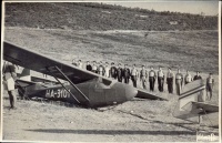 199.  Vitorlázóverseny a Hármashatárhegyen 1947. IX. 13-án. [3 db riportfotó]<br><br>[Gliding competition at Hármashatárhegy, Budapest, Hungary, 13. 09. 1947.] [3 pcs reporters photo] : 